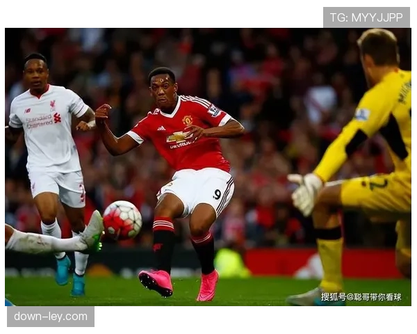 曼联对阵狼队，红魔主场盼终结年度收官连败