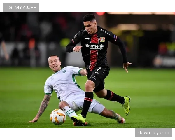 伤病报告：勒沃库森核心维尔茨因脚踝不适缺席赛前合练