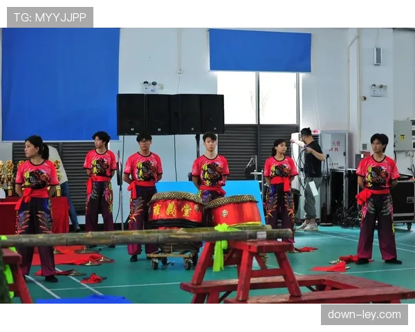 广州龙狮第三节打出18-0攻势，瞬间扭转比赛势头与效率对比